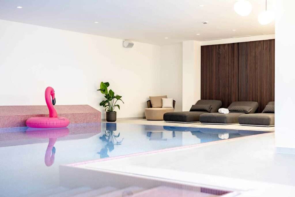 Pool im The Flamingo