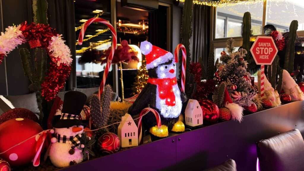 santa-stops-hiere